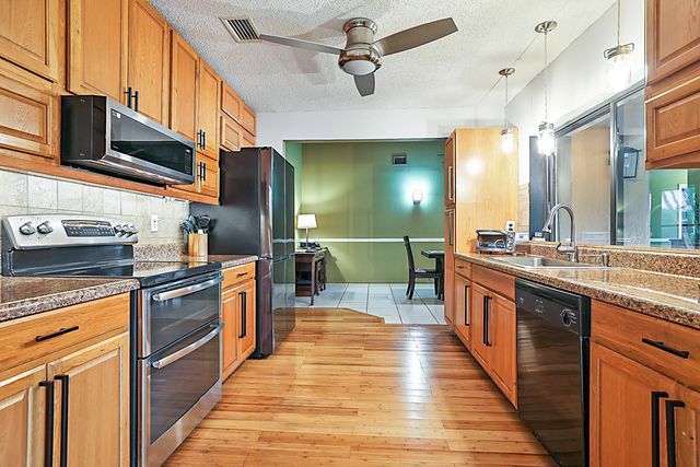 8272 Blue Cypress Drive, Lake Worth, FL 33467