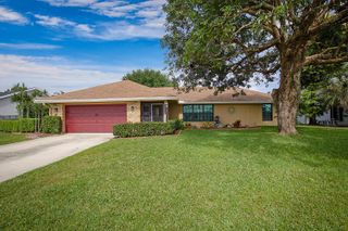 8272 Blue Cypress Drive, Lake Worth, FL 33467