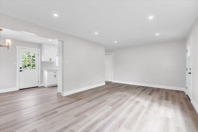 7656 Lytle St, Sacramento, CA 95832