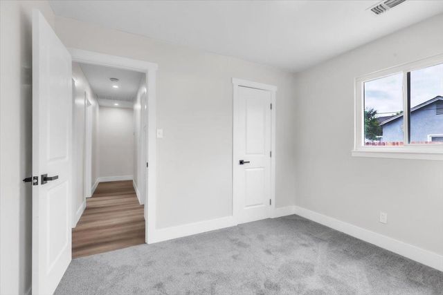 7656 Lytle St, Sacramento, CA 95832