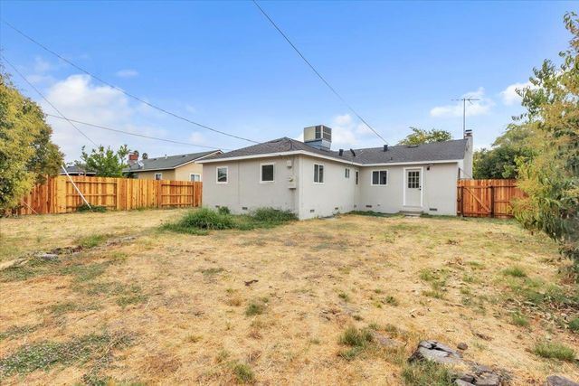 7656 Lytle St, Sacramento, CA 95832