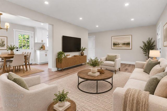 7656 Lytle St, Sacramento, CA 95832