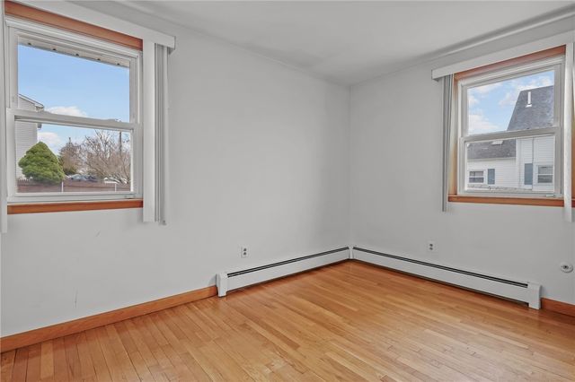 14 Maxfield Avenue, East Providence, RI 02914