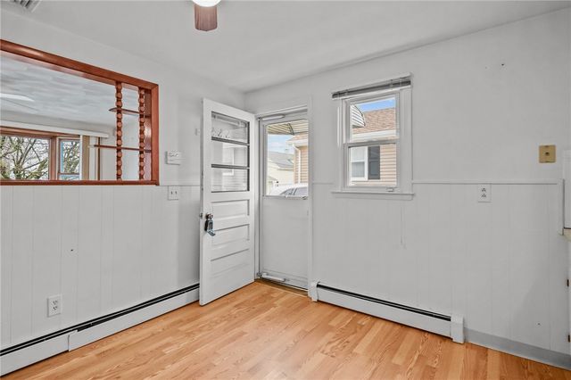 14 Maxfield Avenue, East Providence, RI 02914