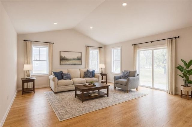 155 Edgewood Avenue, Hopewell Twp, PA 15001