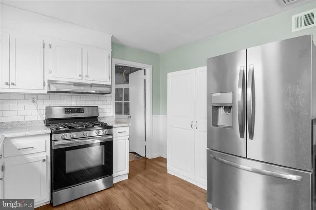 103 LAWNTON RD, Norristown, PA 19401