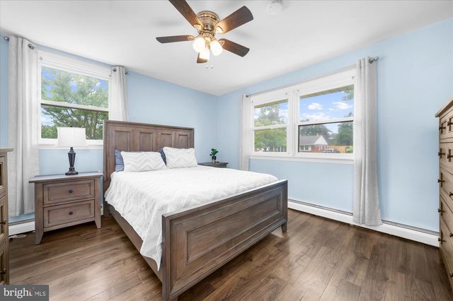 103 LAWNTON RD, Norristown, PA 19401