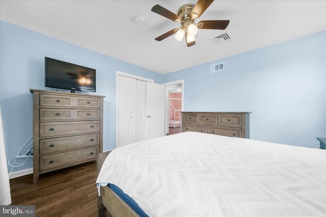 103 LAWNTON RD, Norristown, PA 19401