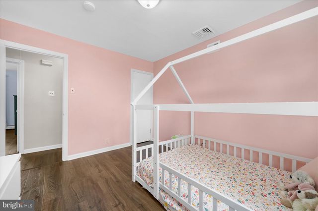 103 LAWNTON RD, Norristown, PA 19401