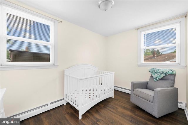 103 LAWNTON RD, Norristown, PA 19401