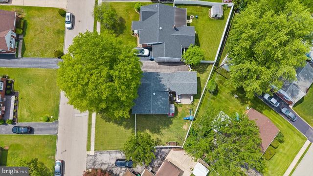 103 LAWNTON RD, Norristown, PA 19401