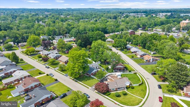 103 LAWNTON RD, Norristown, PA 19401