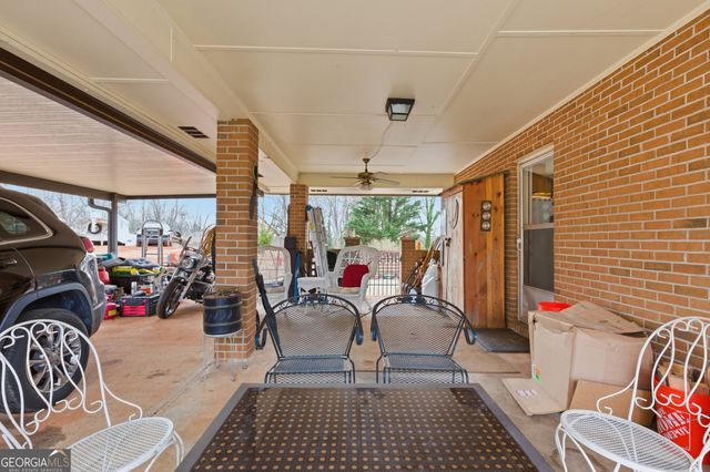 820 Collier Road, Toccoa, GA 30577