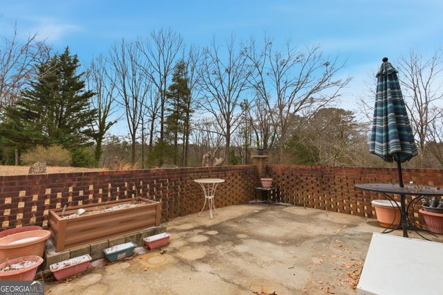 820 Collier Road, Toccoa, GA 30577