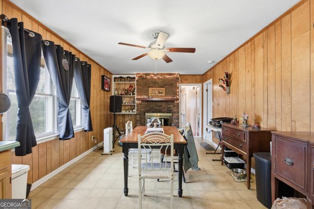 820 Collier Road, Toccoa, GA 30577