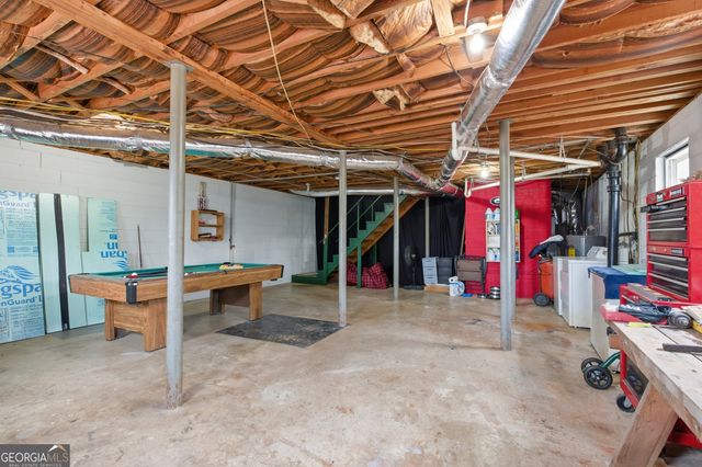 820 Collier Road, Toccoa, GA 30577