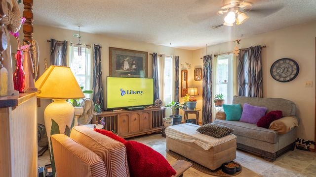 902 Honeytree Lane, Camp, AR 72520