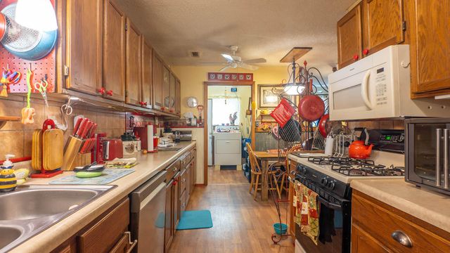 902 Honeytree Lane, Camp, AR 72520