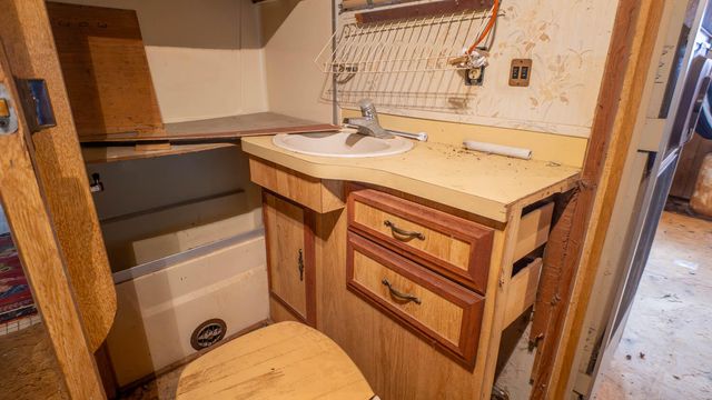 902 Honeytree Lane, Camp, AR 72520