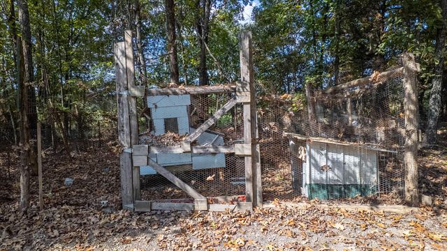 902 Honeytree Lane, Camp, AR 72520