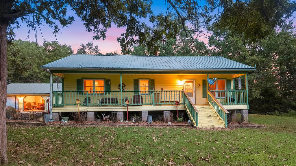 902 Honeytree Lane, Camp, AR 72520