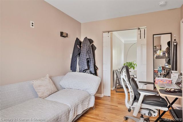 25015 Chernick Street, Taylor, MI 48180