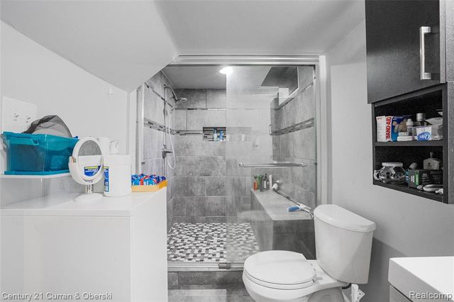 25015 Chernick Street, Taylor, MI 48180