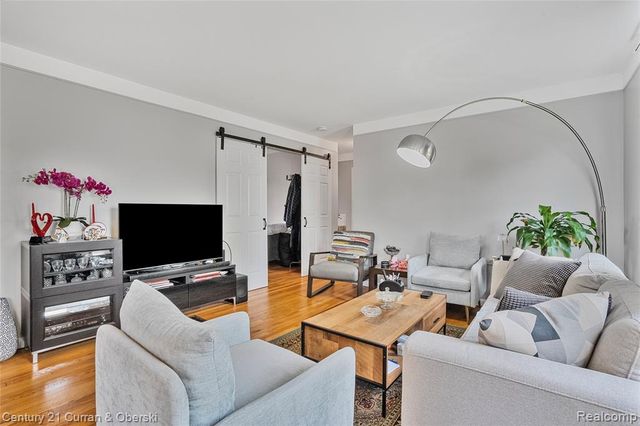 25015 Chernick Street, Taylor, MI 48180