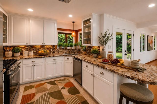 410 Kyle Street, Sugar Land, TX 77478