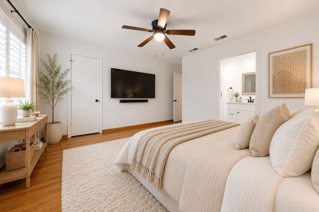 410 Kyle Street, Sugar Land, TX 77478
