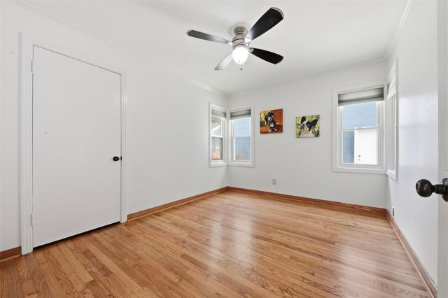 410 Kyle Street, Sugar Land, TX 77478