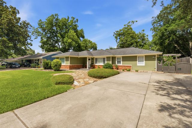 410 Kyle Street, Sugar Land, TX 77478