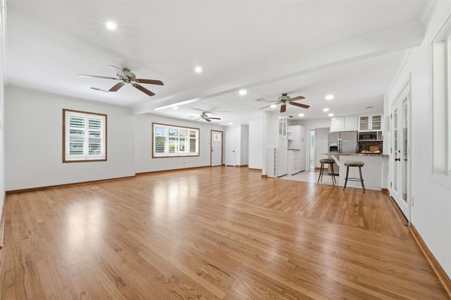 410 Kyle Street, Sugar Land, TX 77478