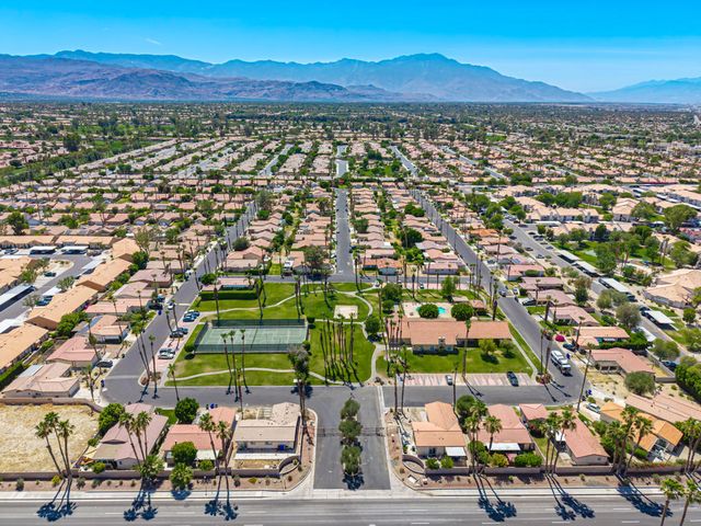 40731 Biscayne Drive, Palm Desert, CA 92211