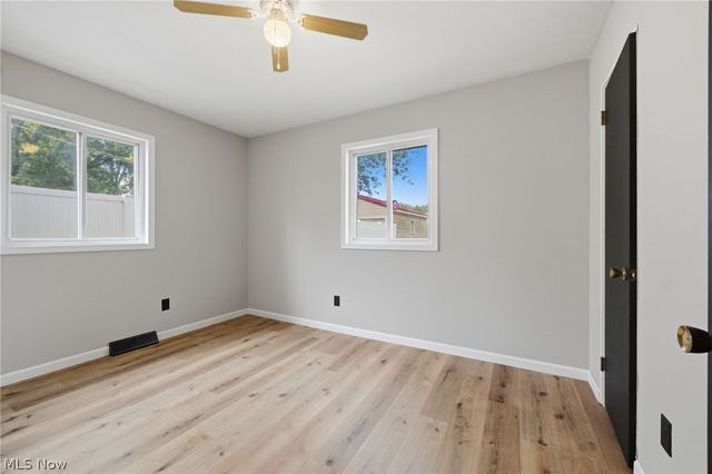 715 S Logan Street, Elyria, OH 44035