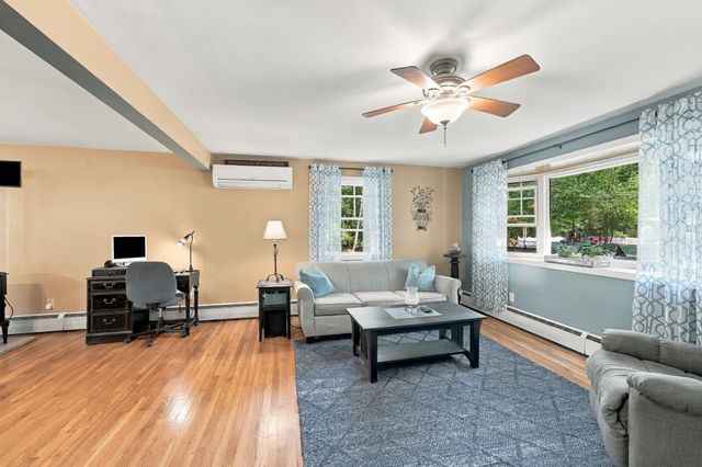12 Trim Street, Rehoboth, MA 02769