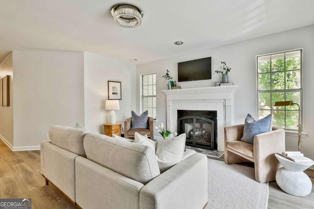 1029 N Jamestown Road, Decatur, GA 30033