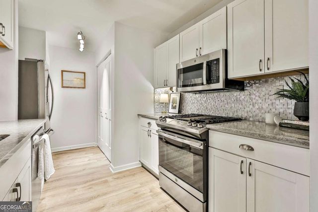 1029 N Jamestown Road, Decatur, GA 30033