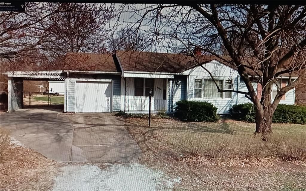 8009 Hunter Street, Raytown, MO 64133