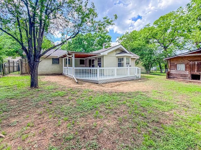 303 N 30th Street, Corsicana, TX 75110