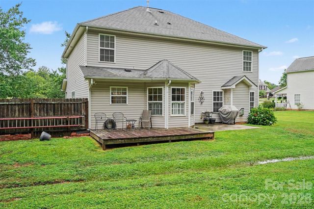 2700 Loxdale Farms Drive, Monroe, NC 28110