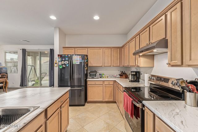 10861 E CRESCENT Avenue, Mesa, AZ 85208