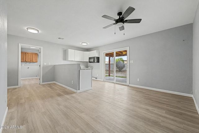 545 S GLENNWOOD Circle, Mesa, AZ 85204