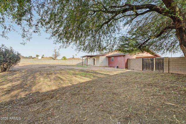 545 S GLENNWOOD Circle, Mesa, AZ 85204