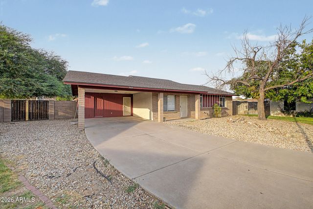 545 S GLENNWOOD Circle, Mesa, AZ 85204
