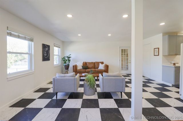4603 S Waco Avenue, Tulsa, OK 74107