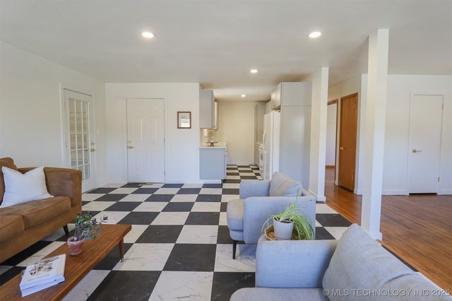 4603 S Waco Avenue, Tulsa, OK 74107