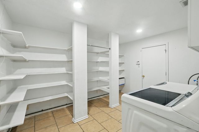 2103 Bolivar Drive, Arlington, TX 76002