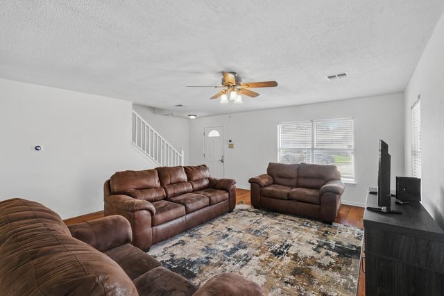 2103 Bolivar Drive, Arlington, TX 76002
