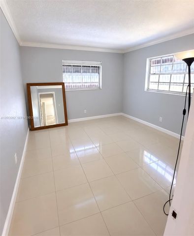 2221 NW 30th Way, Fort Lauderdale, FL 33311